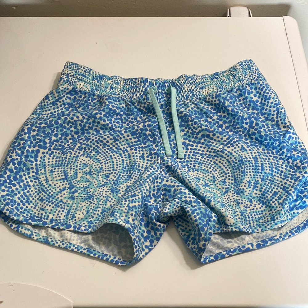 Columbia athletic shorts